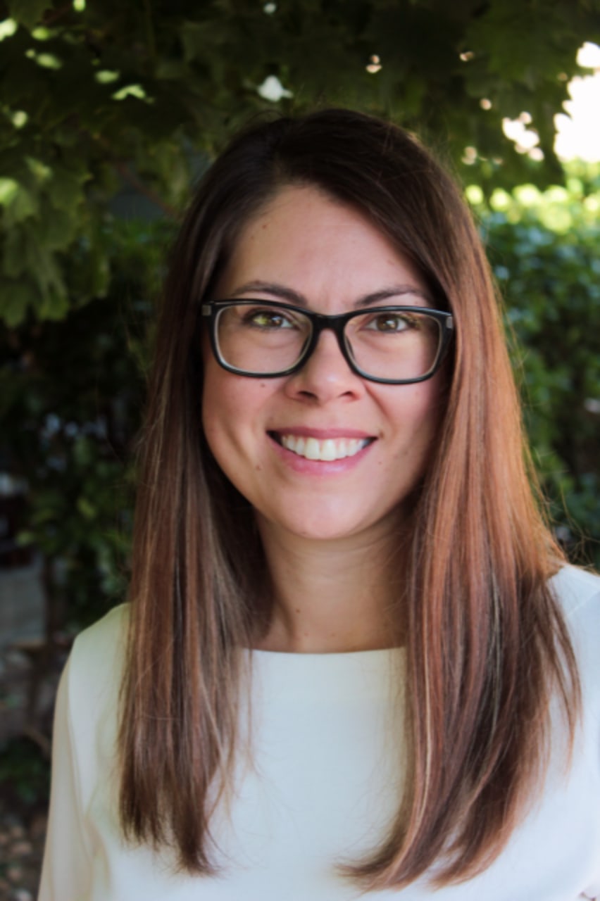 Athena McCullough Headshot@2x